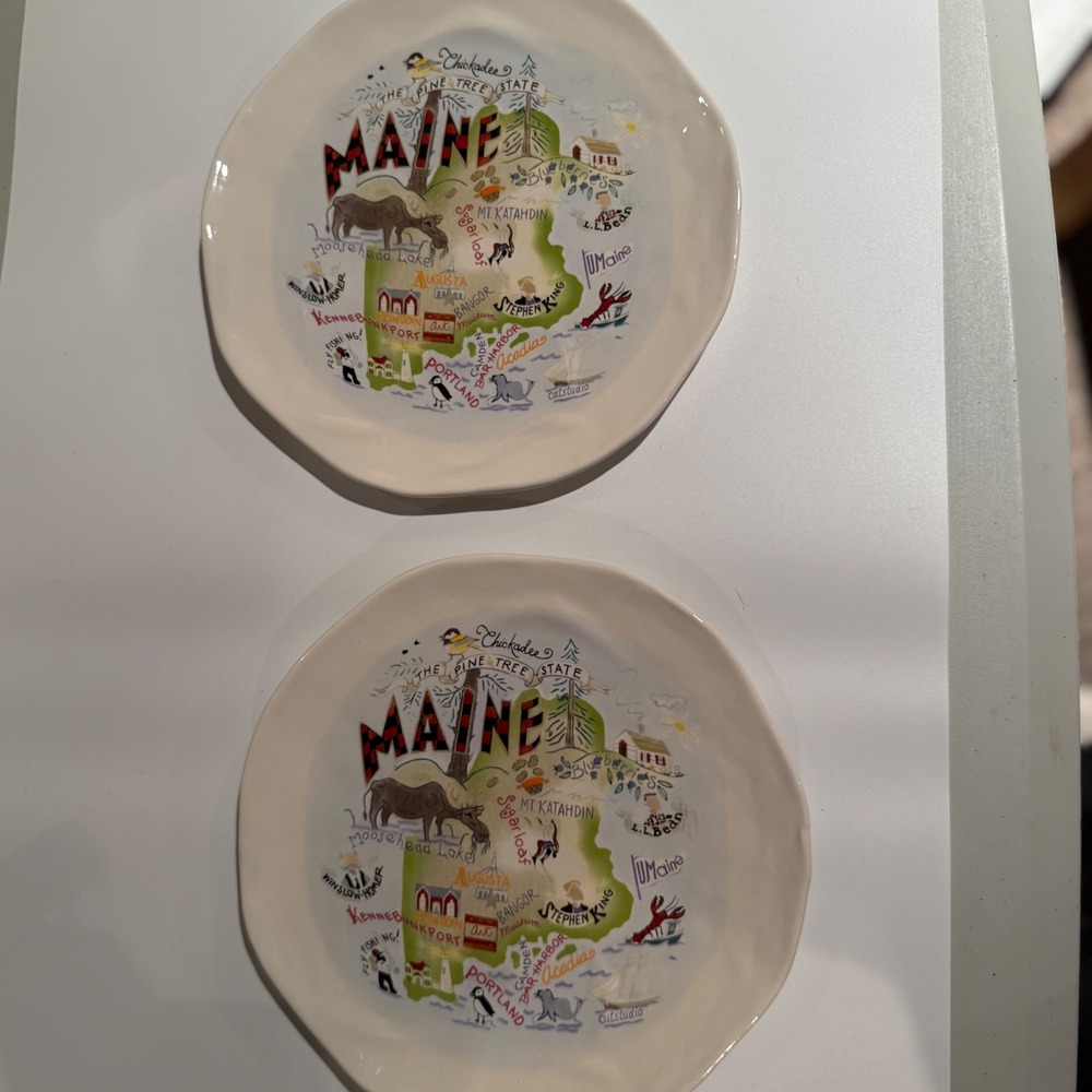 Catstudio Maine Plate The‎ Geography Coll.  10.5" set 2  "The Pine Tree State"